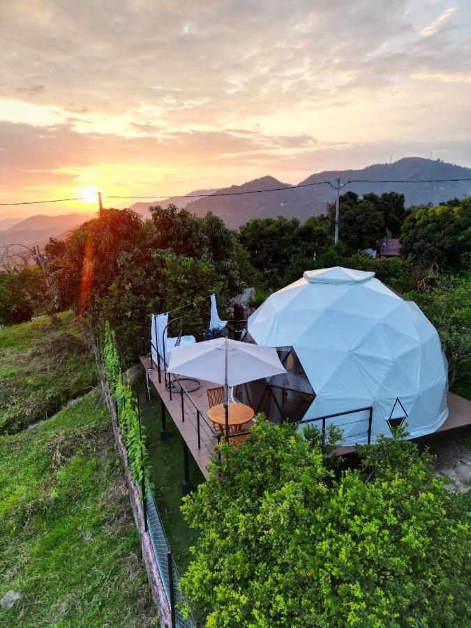 Oasis Glamping Tena Cundinamarca Cerca A Bogota エクステリア 写真